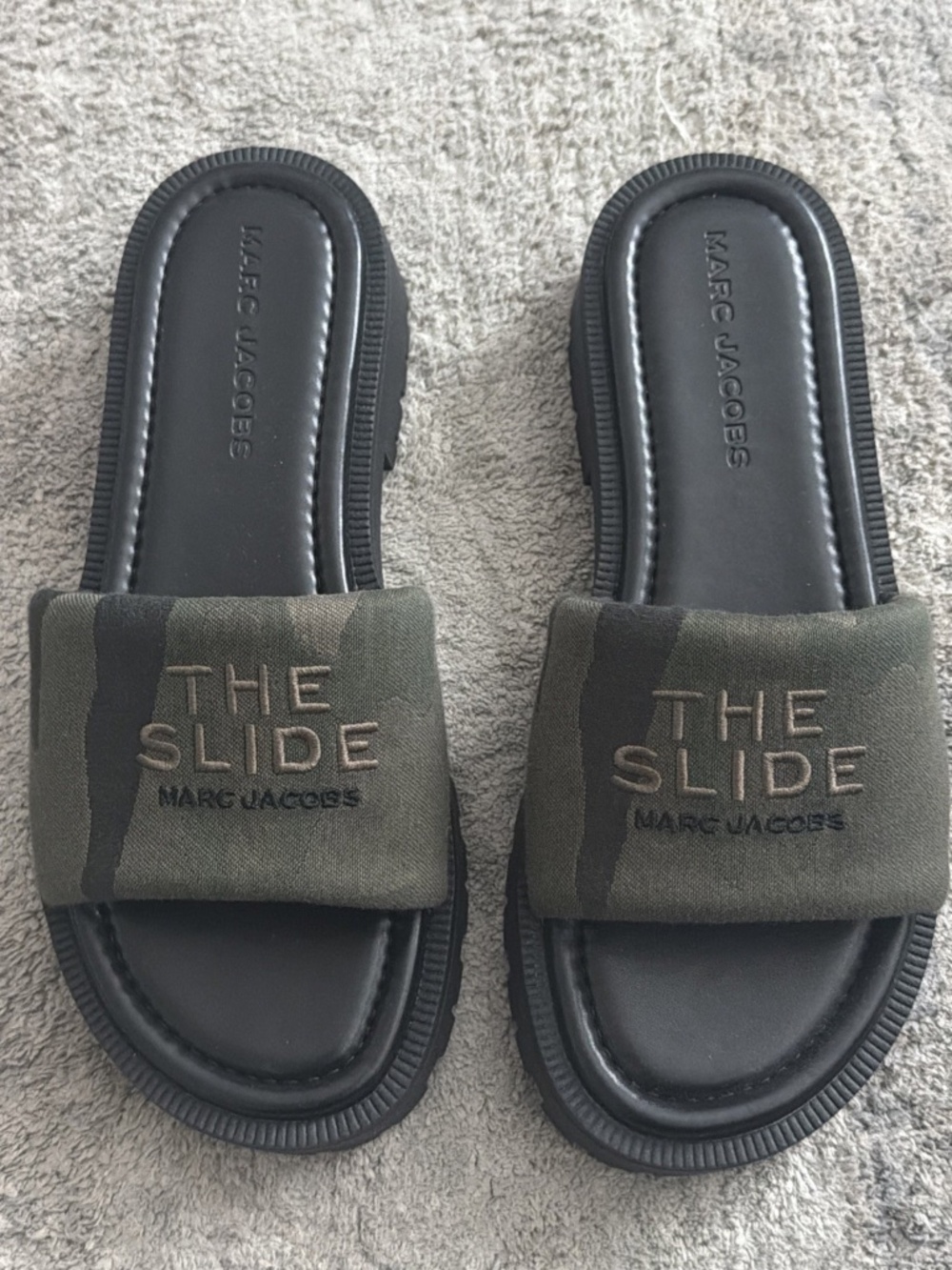 Marc Jacobs The Lug Sole Slide Camo Size 10